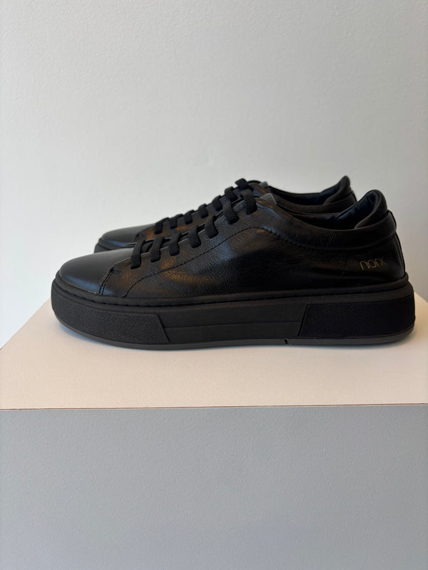 Power All Black